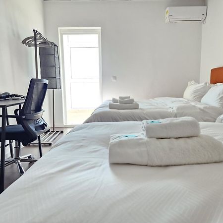 Anhome K11 Serviced Apartments Афины Экстерьер фото