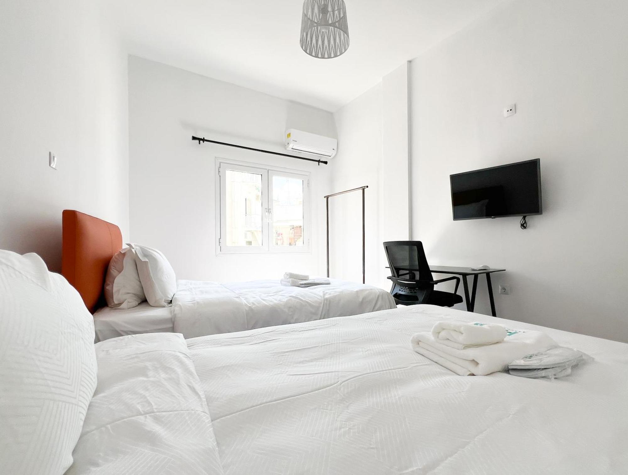 Anhome K11 Serviced Apartments Афины Экстерьер фото