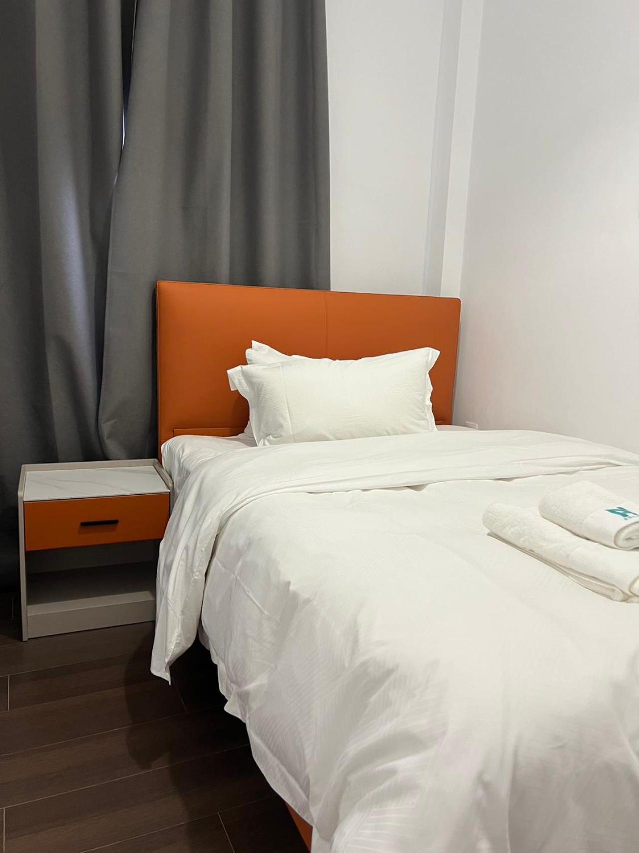 Anhome K11 Serviced Apartments Афины Экстерьер фото