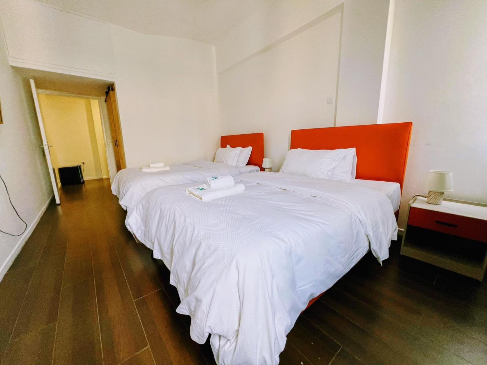 Anhome K11 Serviced Apartments Афины Экстерьер фото